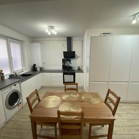 The Best Apartament Central Hunedoara Eksteriør bilde