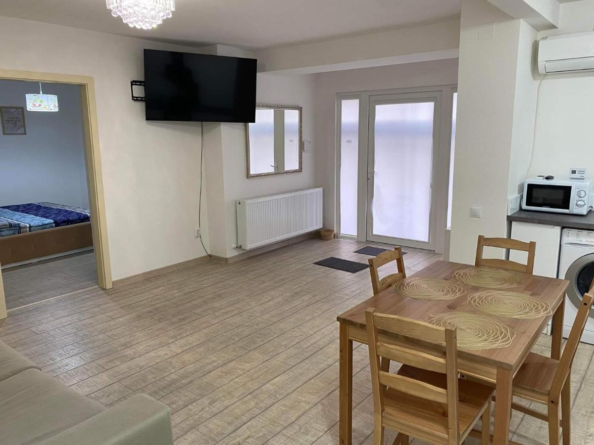 The Best Apartament Central Hunedoara Eksteriør bilde